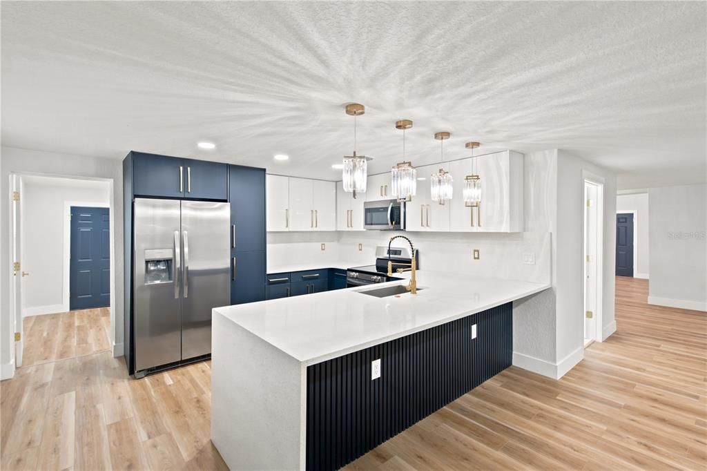 For Sale: $379,900 (3 beds, 2 baths, 1728 Square Feet)