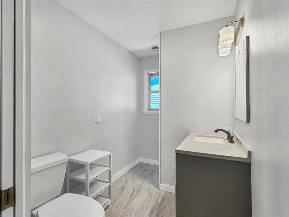 For Rent: $4,500 (3 beds, 3 baths, 2400 Square Feet)