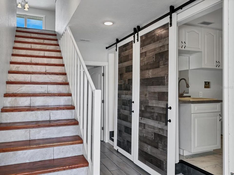 For Rent: $4,500 (3 beds, 3 baths, 2400 Square Feet)