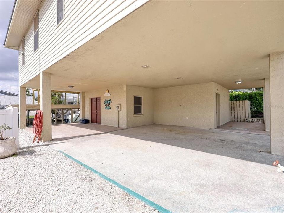For Rent: $4,500 (3 beds, 3 baths, 2400 Square Feet)