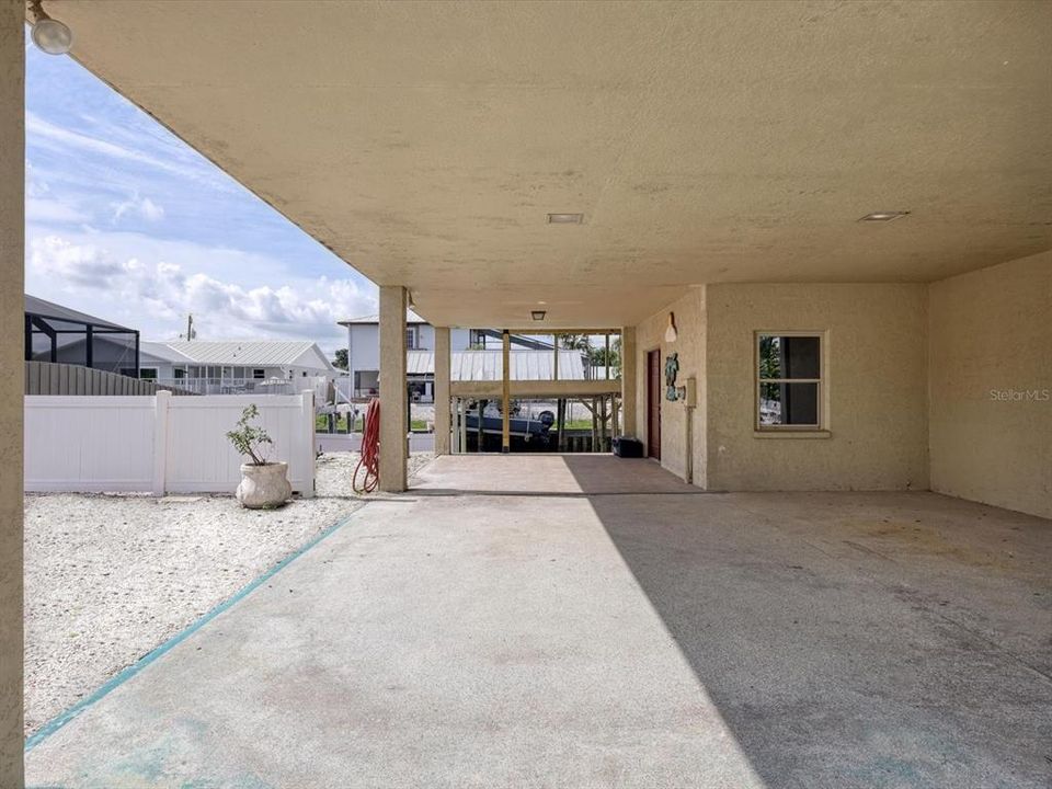 For Rent: $4,500 (3 beds, 3 baths, 2400 Square Feet)