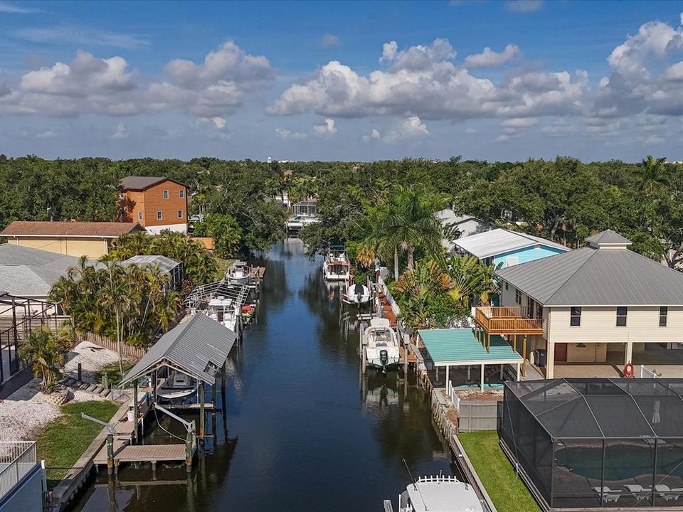 For Rent: $4,500 (3 beds, 3 baths, 2400 Square Feet)