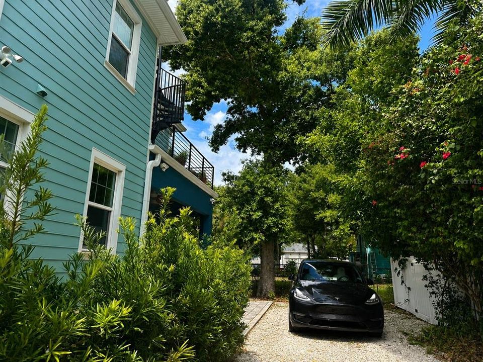 En Venta: $1,200,000 (3 camas, 4 baños, 2178 Pies cuadrados)