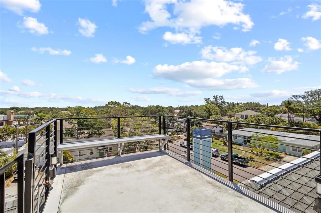 En Venta: $1,200,000 (3 camas, 4 baños, 2178 Pies cuadrados)