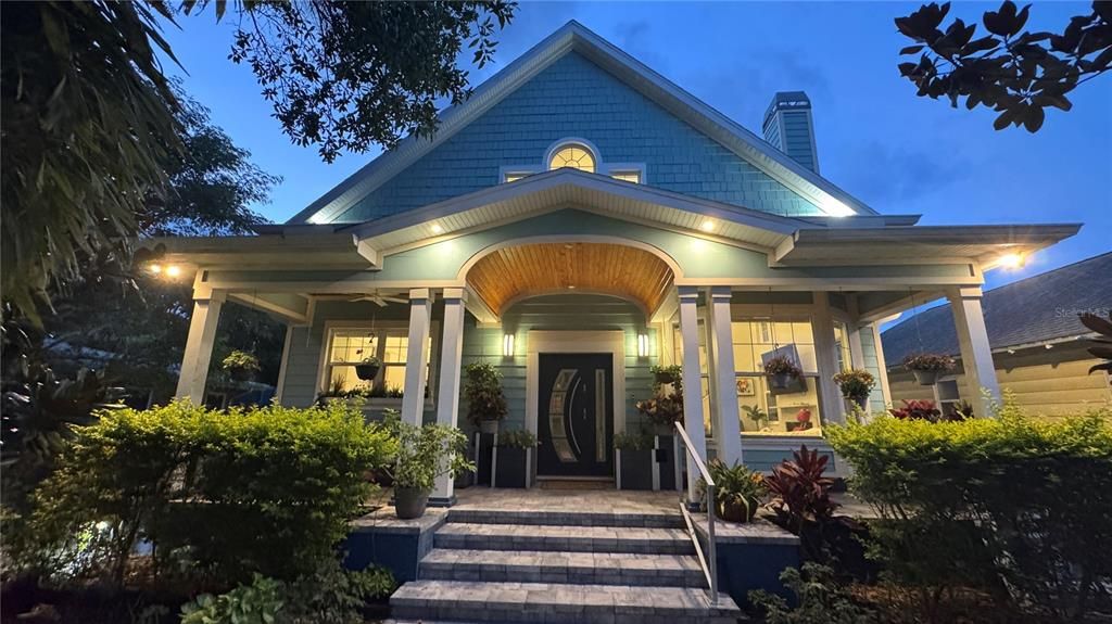 En Venta: $1,200,000 (3 camas, 4 baños, 2178 Pies cuadrados)