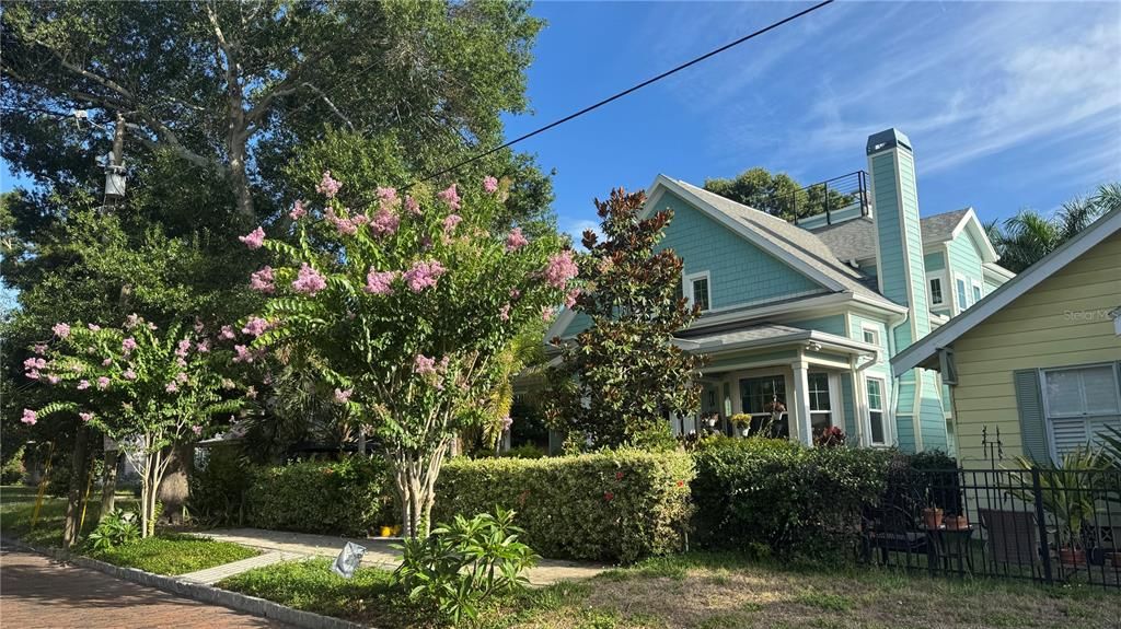 En Venta: $1,200,000 (3 camas, 4 baños, 2178 Pies cuadrados)