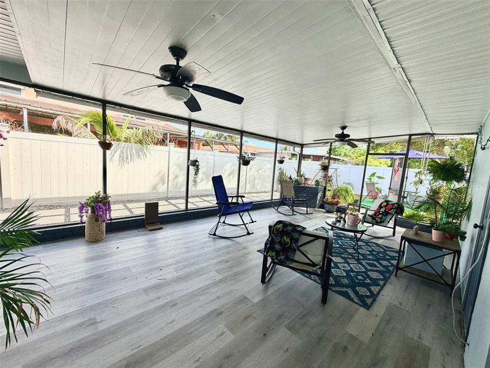 For Sale: $549,900 (4 beds, 3 baths, 1785 Square Feet)