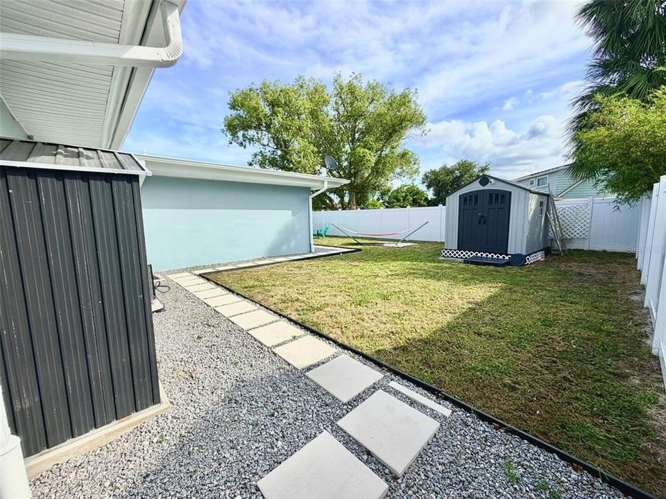 For Sale: $549,900 (4 beds, 3 baths, 1785 Square Feet)