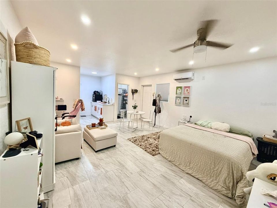 For Sale: $549,900 (4 beds, 3 baths, 1785 Square Feet)
