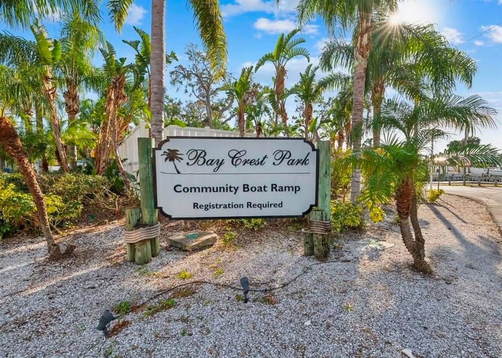 For Sale: $549,900 (4 beds, 3 baths, 1785 Square Feet)