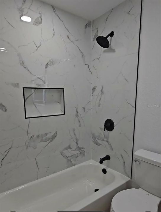 For Rent: $2,950 (3 beds, 2 baths, 952 Square Feet)