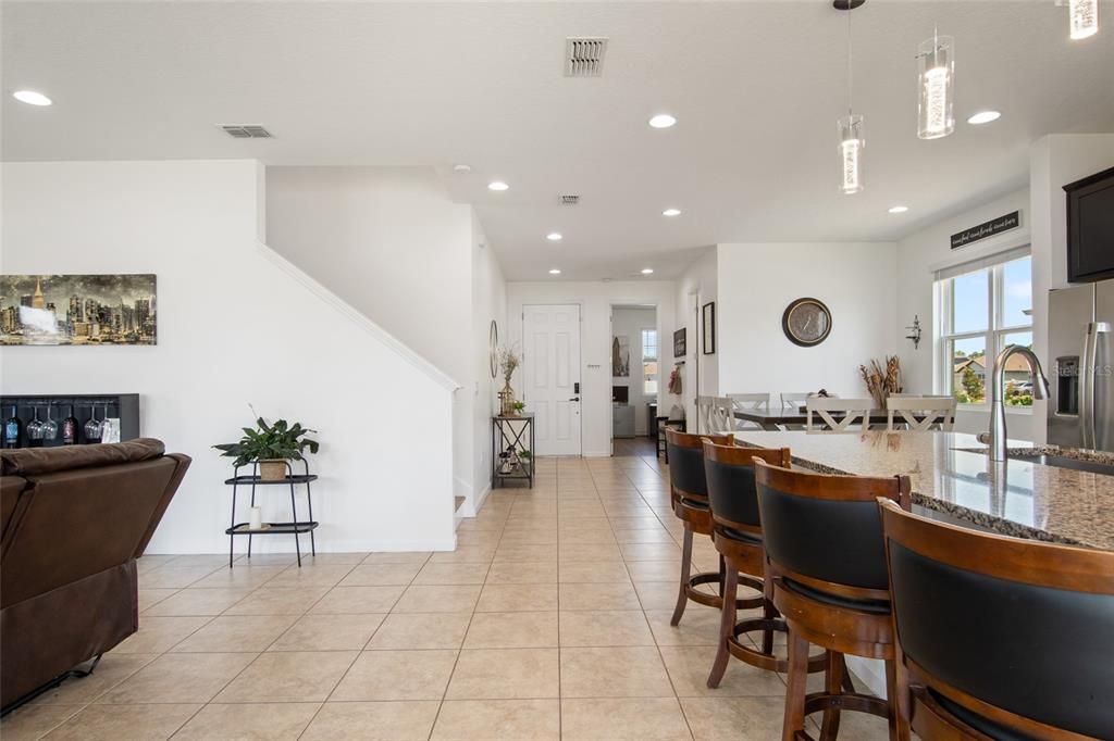 For Sale: $420,000 (5 beds, 3 baths, 2611 Square Feet)
