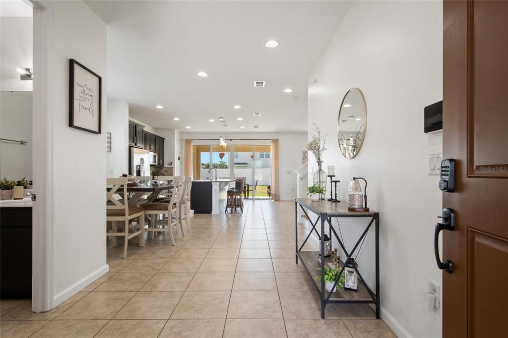 For Sale: $420,000 (5 beds, 3 baths, 2611 Square Feet)