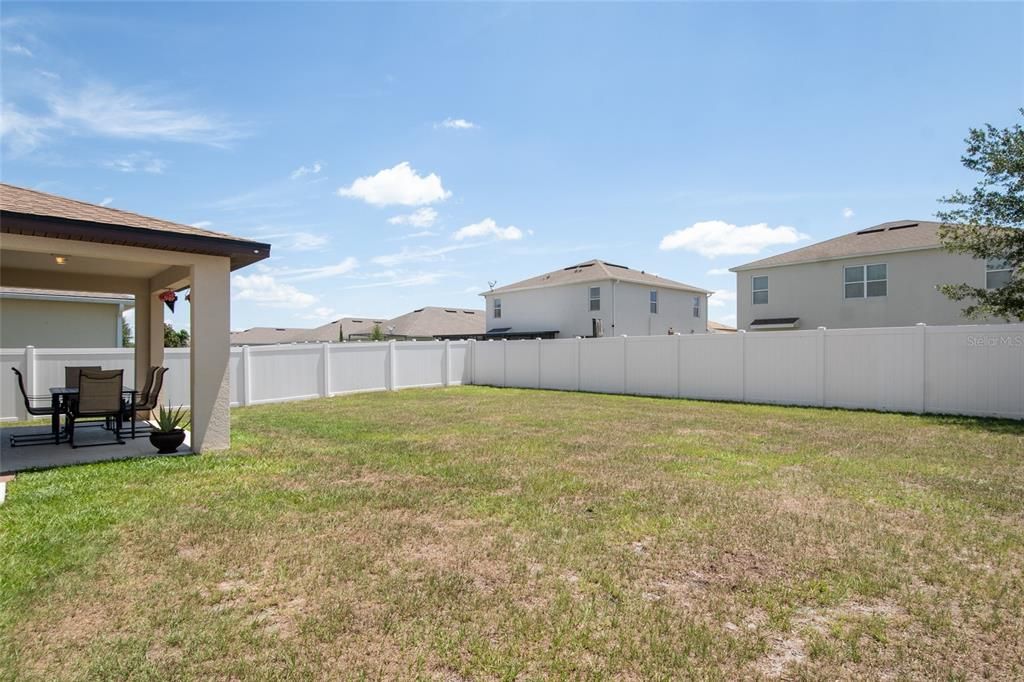 For Sale: $420,000 (5 beds, 3 baths, 2611 Square Feet)