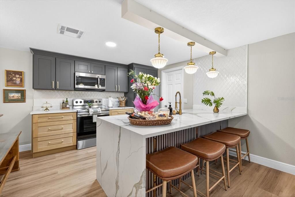 En Venta: $520,000 (5 camas, 3 baños, 1460 Pies cuadrados)