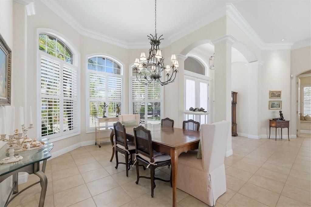 For Sale: $1,250,000 (3 beds, 3 baths, 3104 Square Feet)