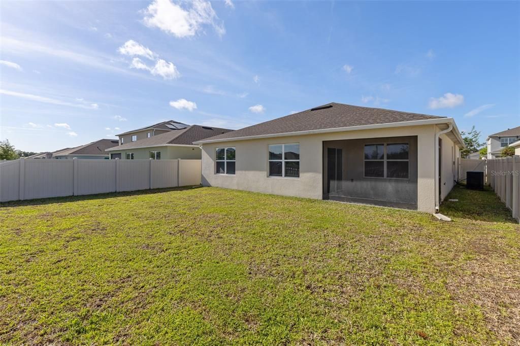 For Sale: $394,000 (3 beds, 2 baths, 1672 Square Feet)