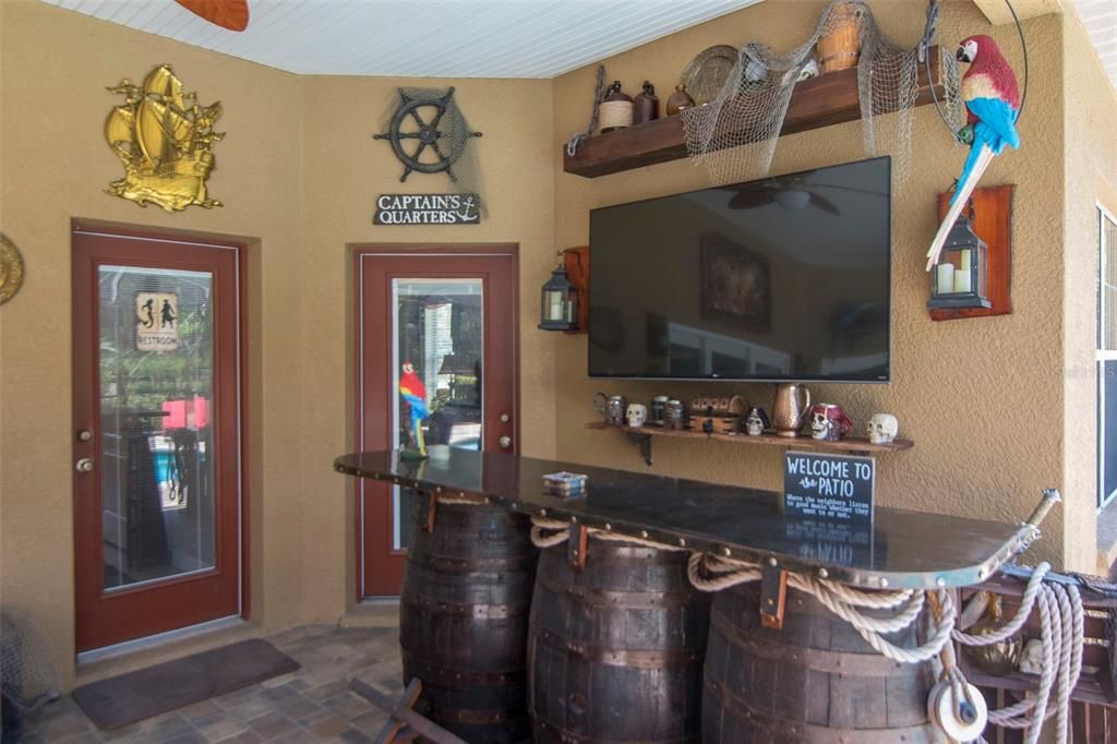 For Sale: $820,000 (4 beds, 3 baths, 2589 Square Feet)