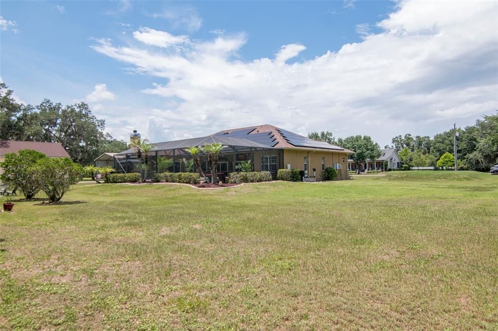 For Sale: $820,000 (4 beds, 3 baths, 2589 Square Feet)