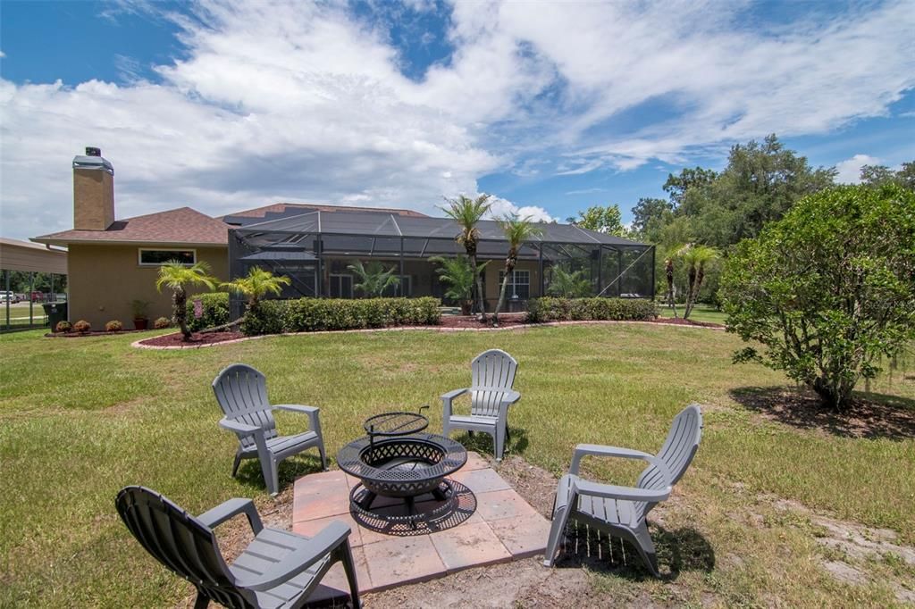 For Sale: $820,000 (4 beds, 3 baths, 2589 Square Feet)