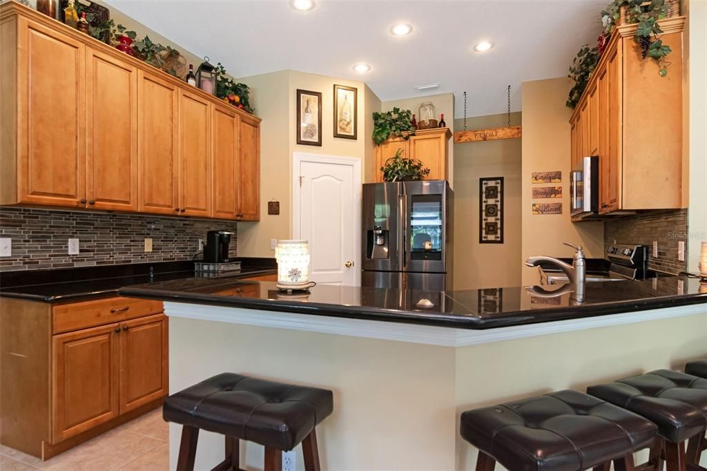 For Sale: $820,000 (4 beds, 3 baths, 2589 Square Feet)