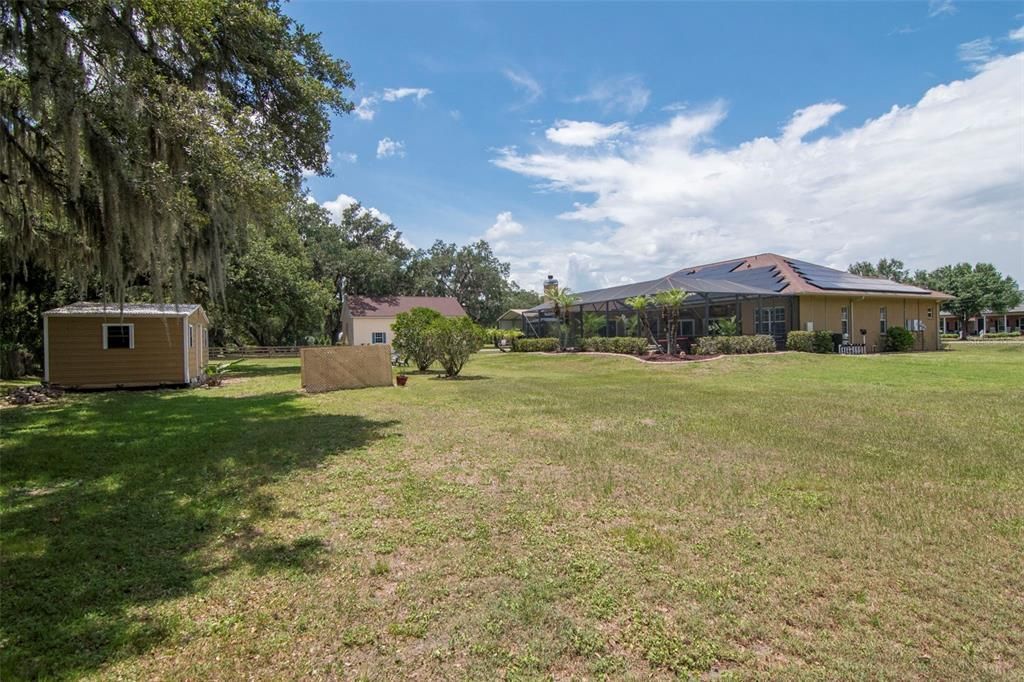For Sale: $820,000 (4 beds, 3 baths, 2589 Square Feet)