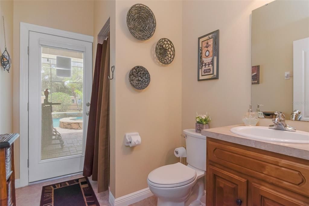 For Sale: $820,000 (4 beds, 3 baths, 2589 Square Feet)