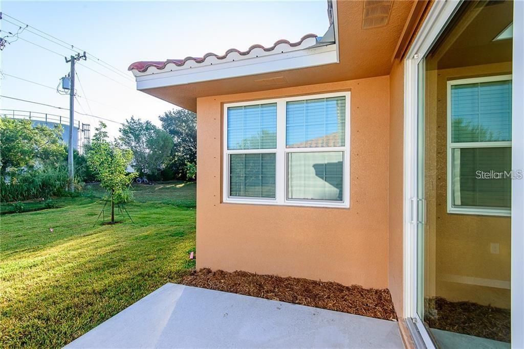 For Rent: $1,750 (2 beds, 2 baths, 860 Square Feet)