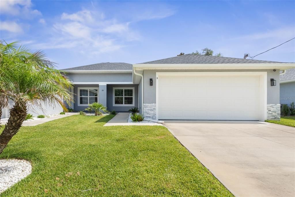 For Sale: $585,000 (6 beds, 0 baths, 2532 Square Feet)