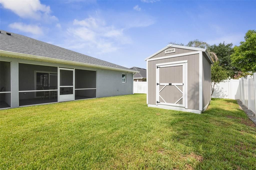For Sale: $585,000 (6 beds, 0 baths, 2532 Square Feet)