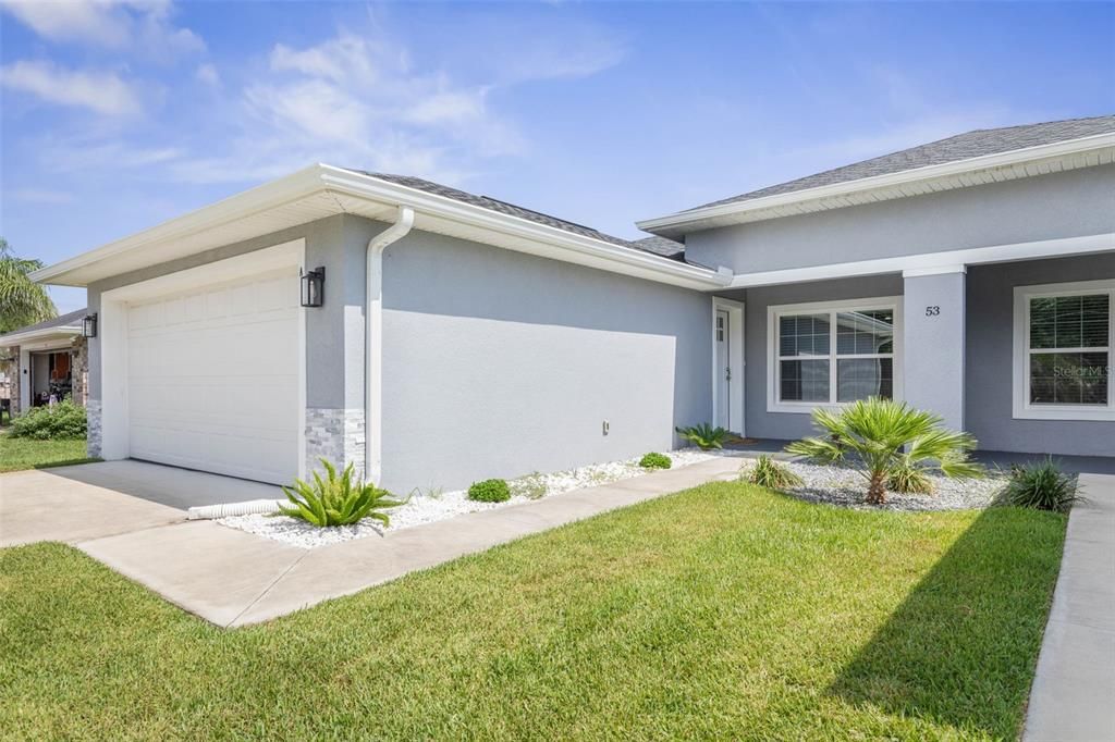 For Sale: $585,000 (6 beds, 0 baths, 2532 Square Feet)