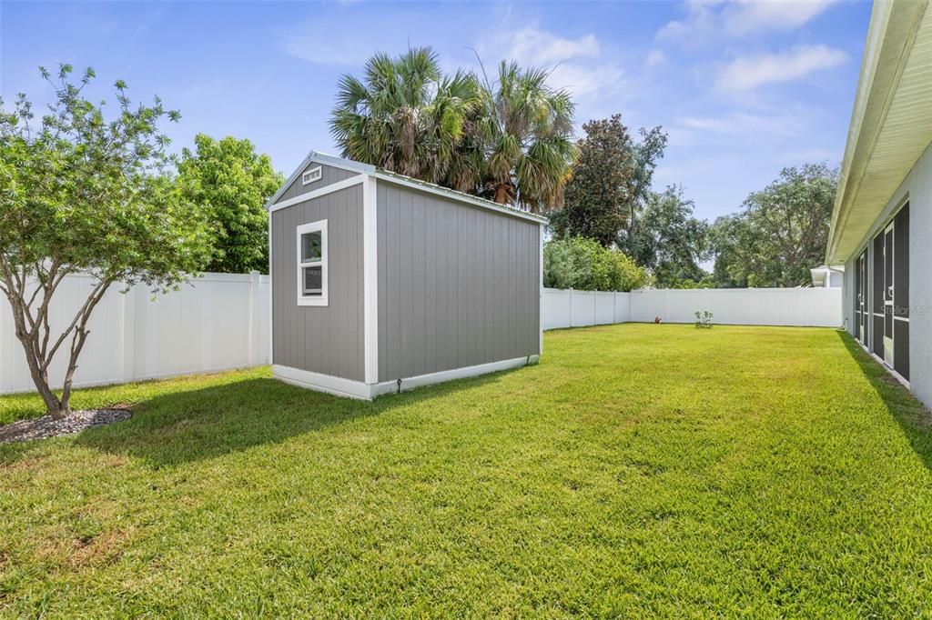 For Sale: $585,000 (6 beds, 0 baths, 2532 Square Feet)