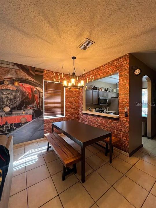 For Sale: $299,000 (4 beds, 3 baths, 1856 Square Feet)