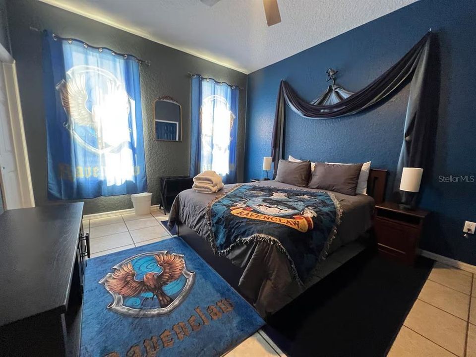 For Sale: $299,000 (4 beds, 3 baths, 1856 Square Feet)