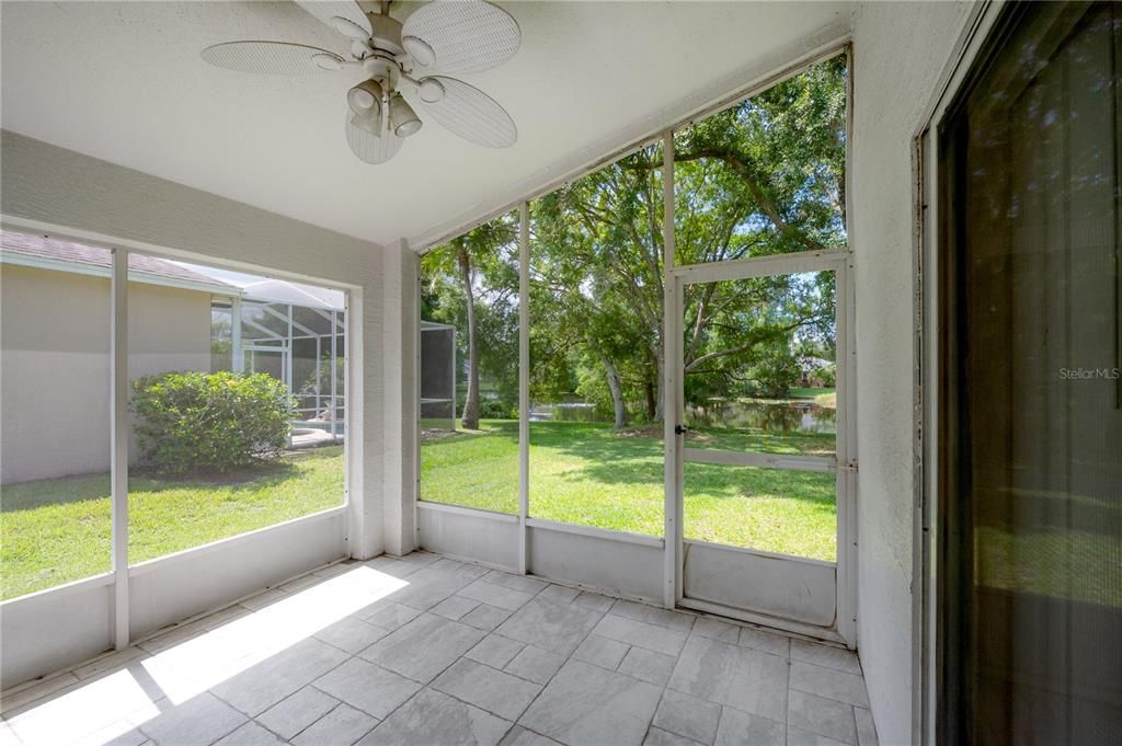 For Sale: $550,000 (3 beds, 2 baths, 1728 Square Feet)