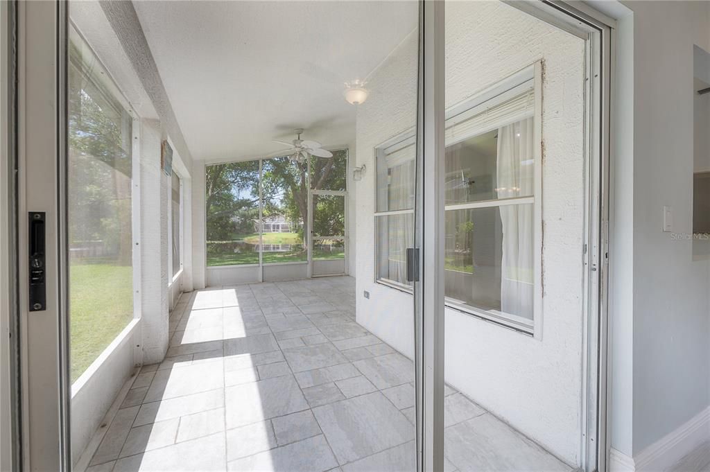 For Sale: $550,000 (3 beds, 2 baths, 1728 Square Feet)