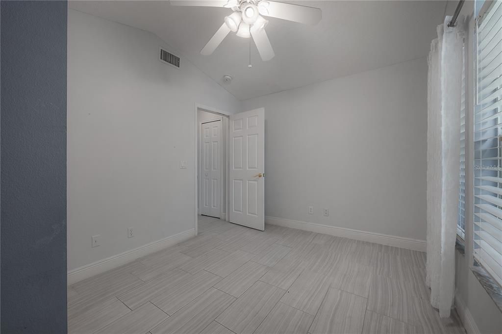 For Sale: $550,000 (3 beds, 2 baths, 1728 Square Feet)
