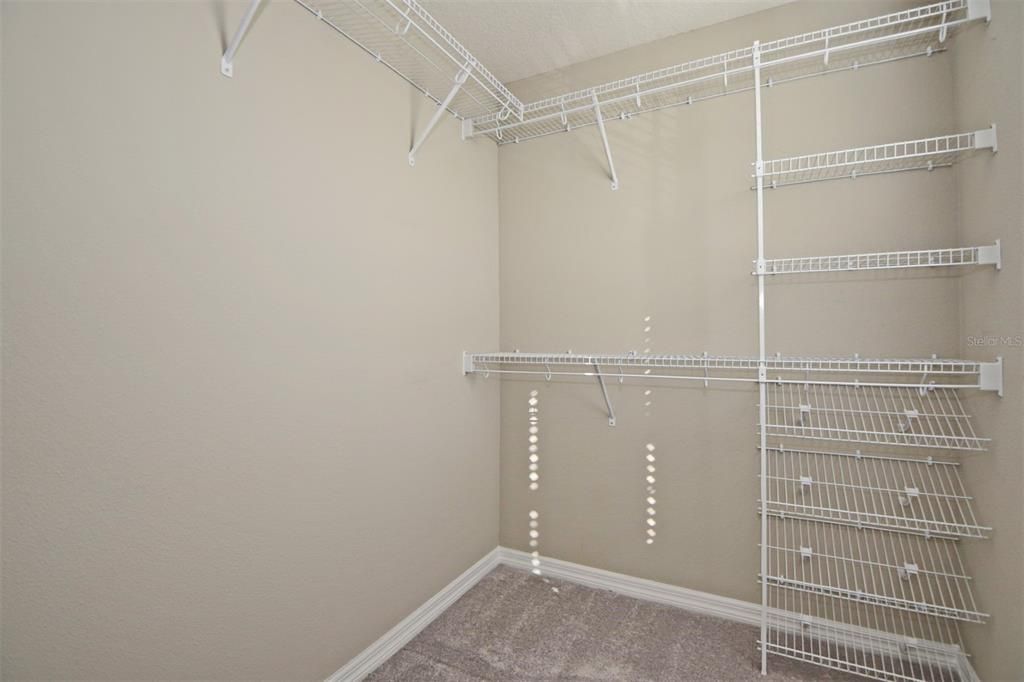 В аренду: $2,600 (4 спален, 3 ванн, 1603 Квадратных фут)