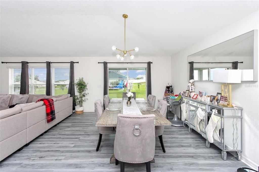 For Sale: $380,000 (4 beds, 2 baths, 2334 Square Feet)
