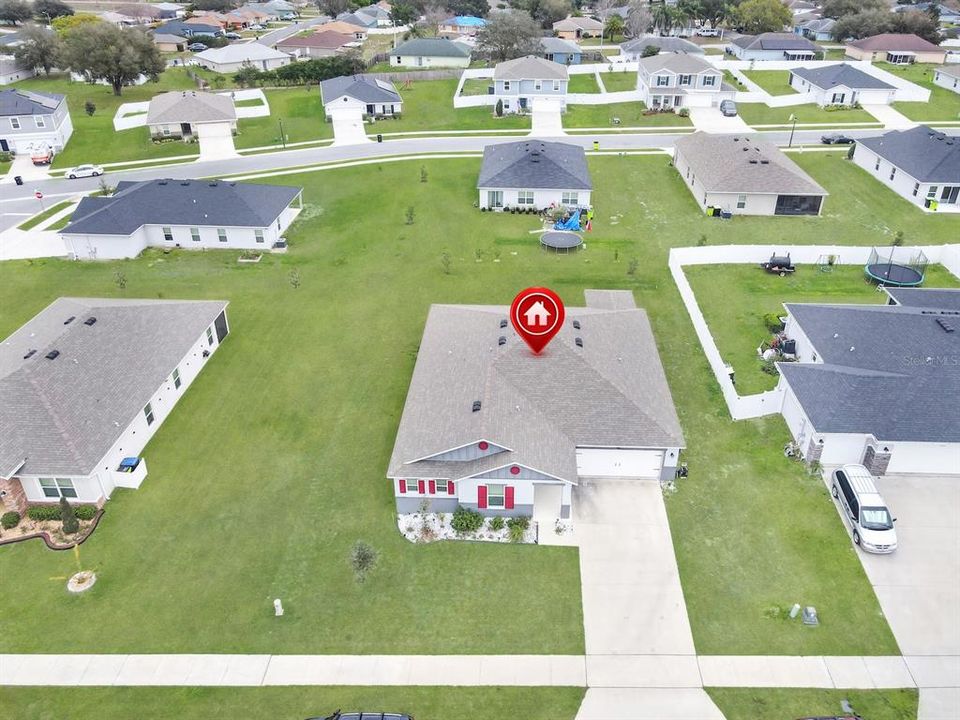 For Sale: $380,000 (4 beds, 2 baths, 2334 Square Feet)