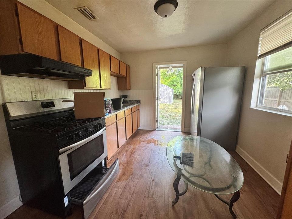 En Venta: $219,000 (2 camas, 1 baños, 806 Pies cuadrados)