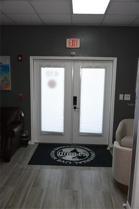 For Sale: $430,000 (0 beds, 0 baths, 1272 Square Feet)