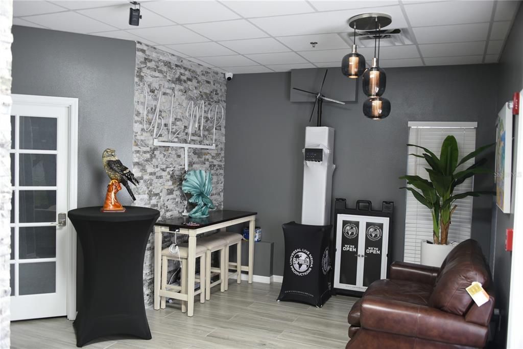 For Sale: $430,000 (0 beds, 0 baths, 1272 Square Feet)