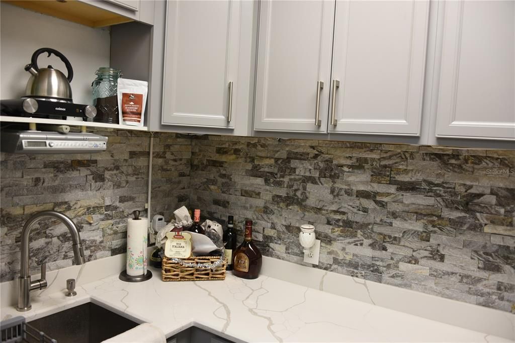 For Sale: $430,000 (0 beds, 0 baths, 1272 Square Feet)