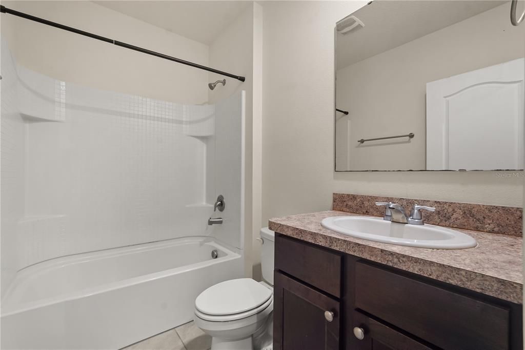 For Sale: $329,000 (3 beds, 2 baths, 1530 Square Feet)