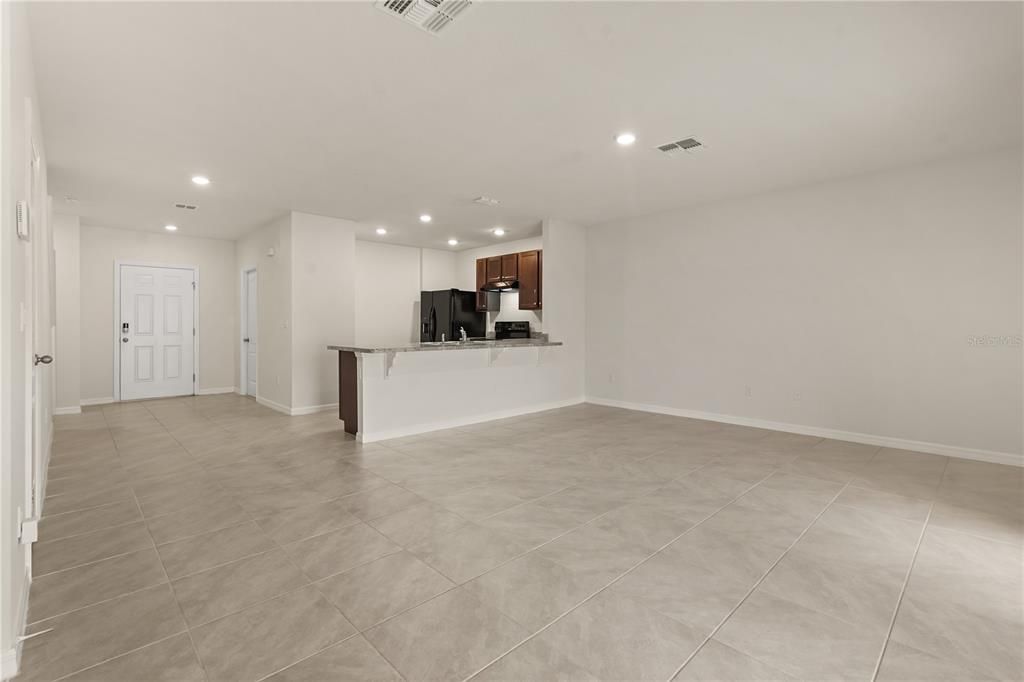 For Sale: $329,000 (3 beds, 2 baths, 1530 Square Feet)