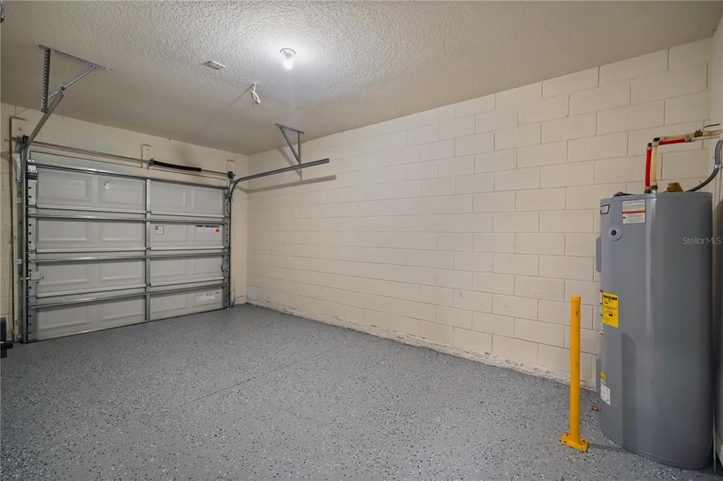For Sale: $329,000 (3 beds, 2 baths, 1530 Square Feet)