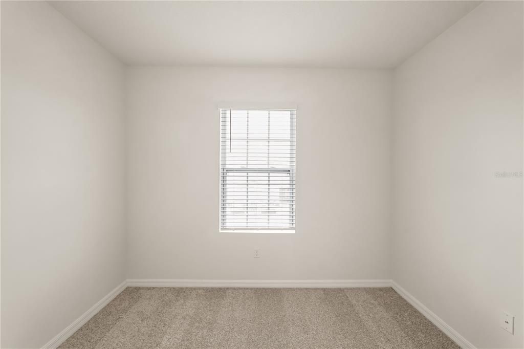 For Sale: $329,000 (3 beds, 2 baths, 1530 Square Feet)