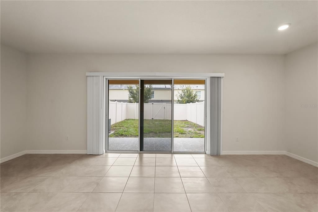For Sale: $329,000 (3 beds, 2 baths, 1530 Square Feet)