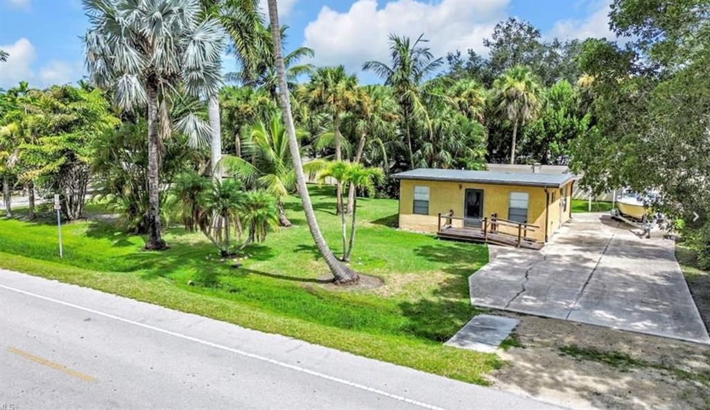 For Sale: $400,000 (0.23 acres)